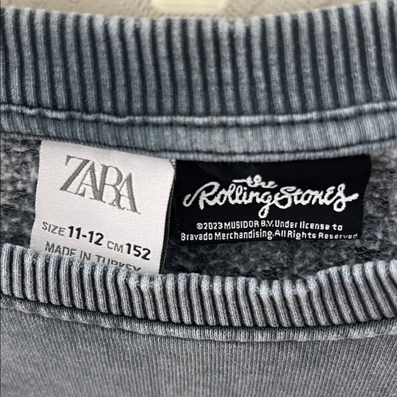 ZARA The Rolling Stones Girls Crystal Sweatshirt charcoal gray Size 12 - Picture 6 of 9